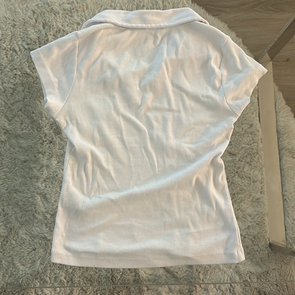 T-Shirt Guess Regular Fit - Picture 3 of 4